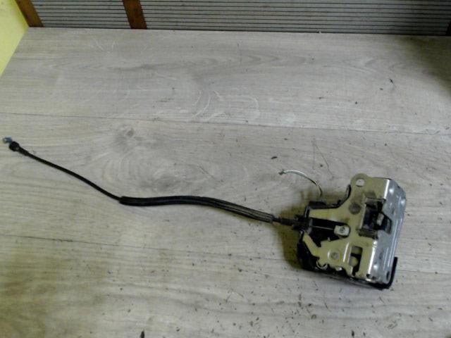 bontott RENAULT CLIO II Bal első Ajtózár