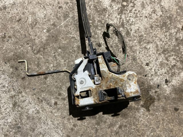 bontott RENAULT CLIO II Bal első Ajtózár