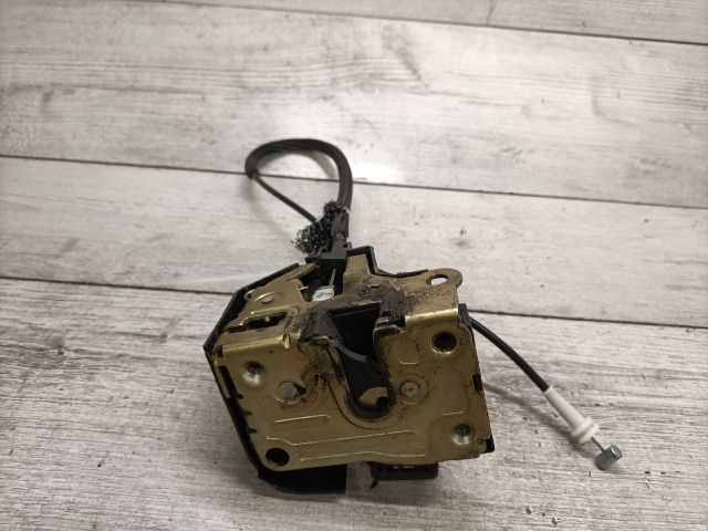 bontott RENAULT CLIO II Bal első Ajtózár