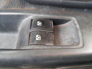 bontott RENAULT CLIO II Bal első Belső Kilincs