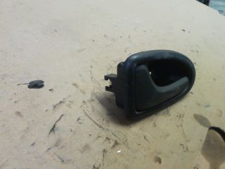 bontott RENAULT CLIO II Bal első Belső Kilincs