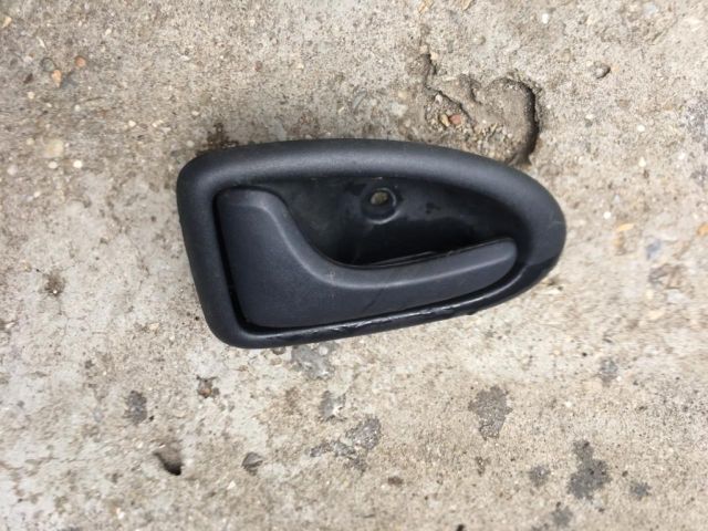 bontott RENAULT CLIO II Bal első Belső Kilincs