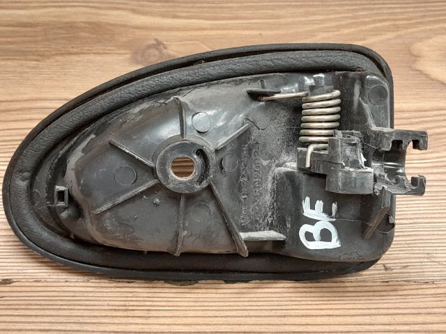 bontott RENAULT CLIO II Bal első Belső Kilincs