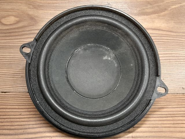 bontott RENAULT CLIO II Bal első Hangszóró