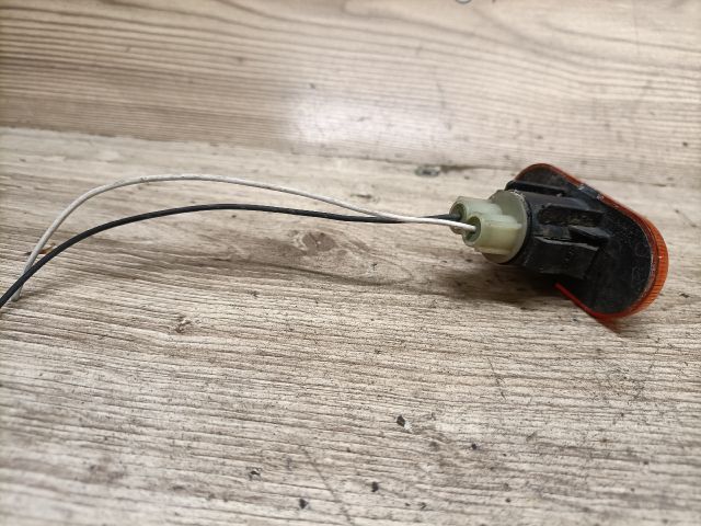 bontott RENAULT CLIO II Bal első Sárvédő Irányjelző