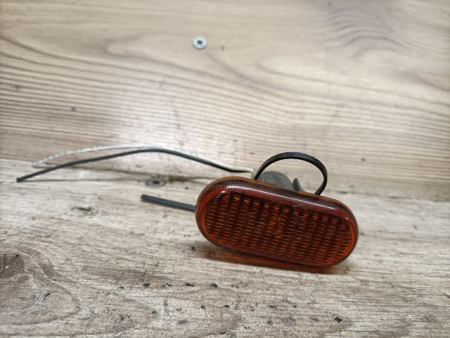 bontott RENAULT CLIO II Bal első Sárvédő Irányjelző