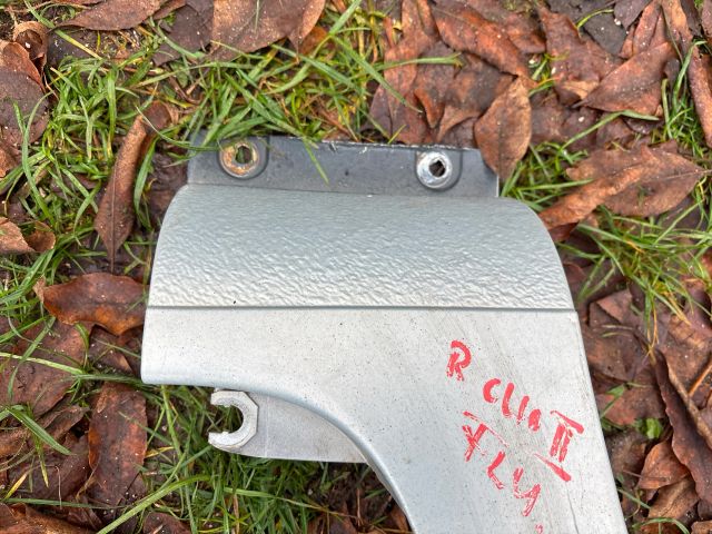 bontott RENAULT CLIO II Bal első Sárvédő