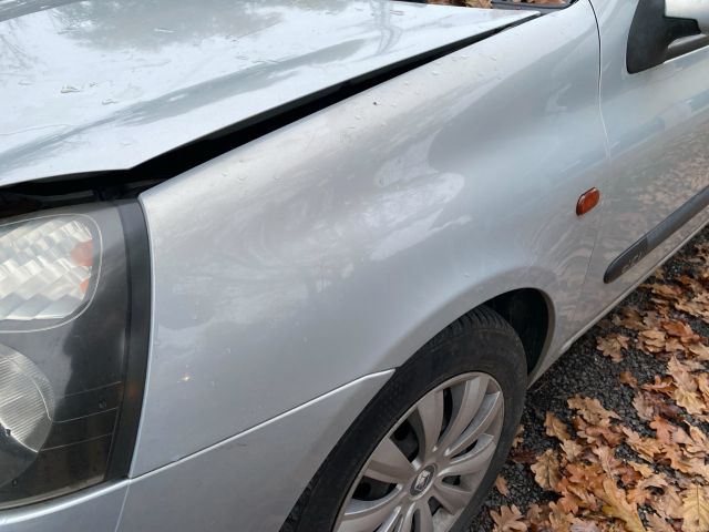 bontott RENAULT CLIO II Bal első Sárvédő