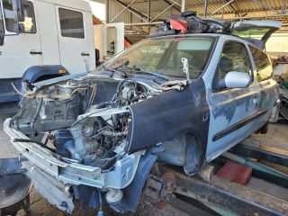 bontott RENAULT CLIO II Bal első Sárvédő