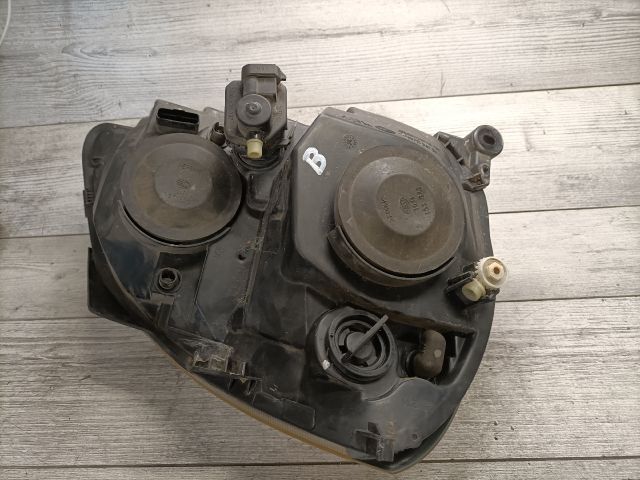 bontott RENAULT CLIO II Bal Fényszóró