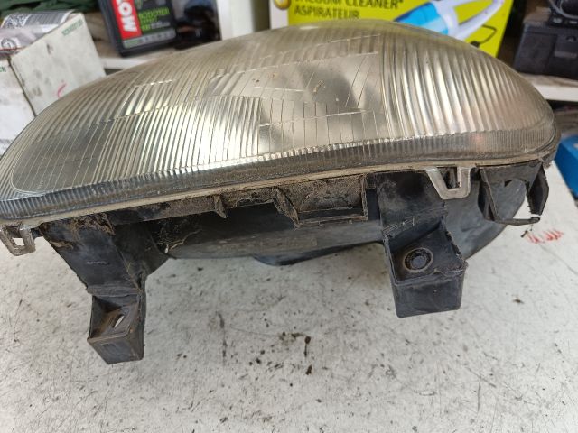 bontott RENAULT CLIO II Bal Fényszóró