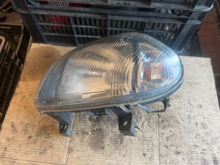 bontott RENAULT CLIO II Bal Fényszóró