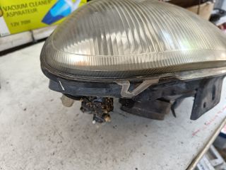 bontott RENAULT CLIO II Bal Fényszóró