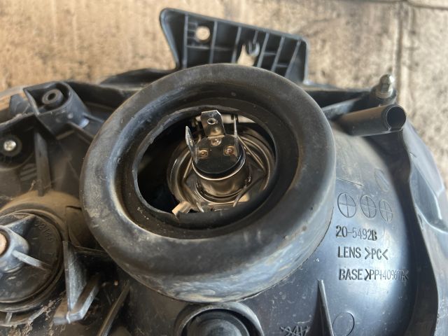 bontott RENAULT CLIO II Bal Fényszóró