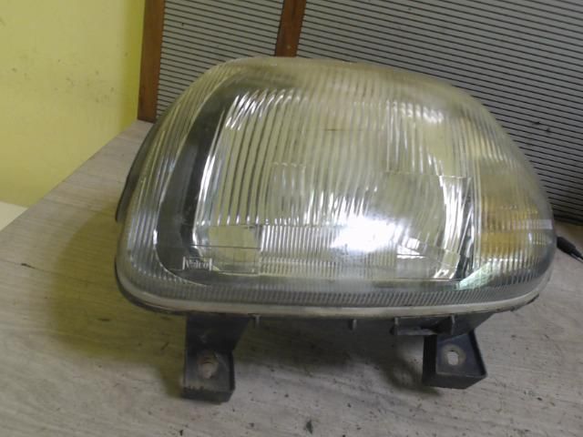 bontott RENAULT CLIO II Bal Fényszóró