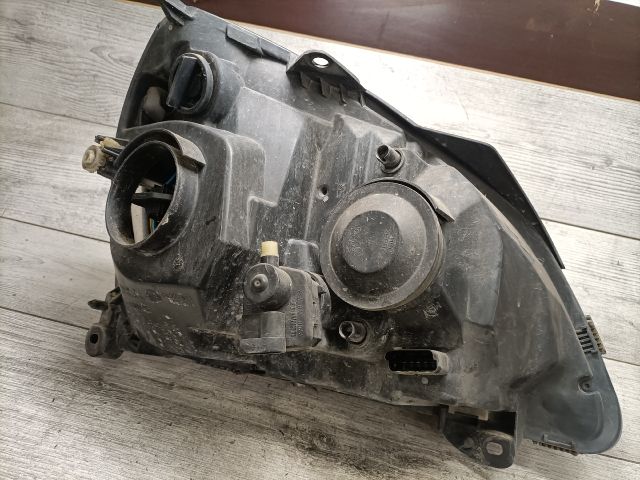 bontott RENAULT CLIO II Bal Fényszóró