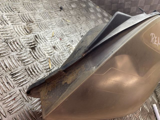 bontott RENAULT CLIO II Bal Fényszóró