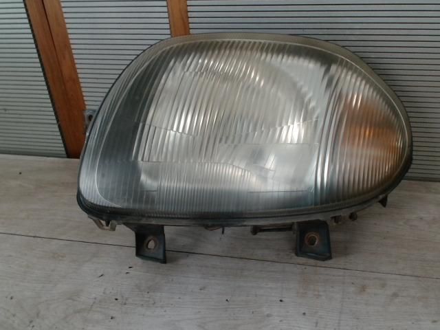 bontott RENAULT CLIO II Bal Fényszóró