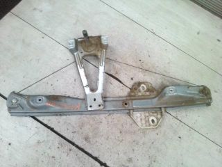 bontott RENAULT CLIO II Bal hátsó Ablakemelő Szerkezet (Mechanikus)