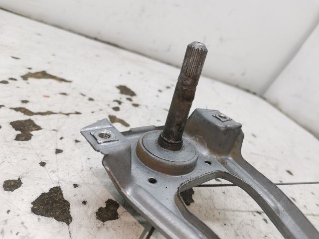 bontott RENAULT CLIO II Bal hátsó Ablakemelő Szerkezet (Mechanikus)