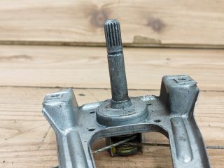 bontott RENAULT CLIO II Bal hátsó Ablakemelő Szerkezet (Mechanikus)