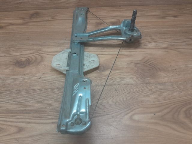 bontott RENAULT CLIO II Bal hátsó Ablakemelő Szerkezet (Mechanikus)