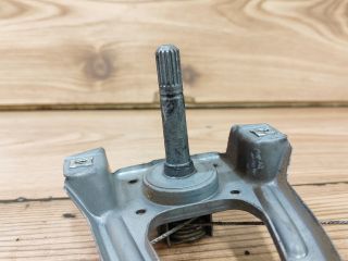 bontott RENAULT CLIO II Bal hátsó Ablakemelő Szerkezet (Mechanikus)