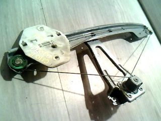 bontott RENAULT CLIO II Bal hátsó Ablakemelő Szerkezet (Mechanikus)