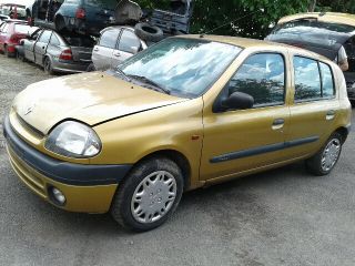 bontott RENAULT CLIO II Bal hátsó Ablakvezető Gumi