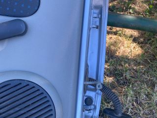 bontott RENAULT CLIO II Bal hátsó Ajtó (Részeivel)