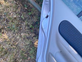 bontott RENAULT CLIO II Bal hátsó Ajtó (Részeivel)