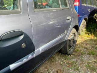 bontott RENAULT CLIO II Bal hátsó Ajtó (Üres lemez)