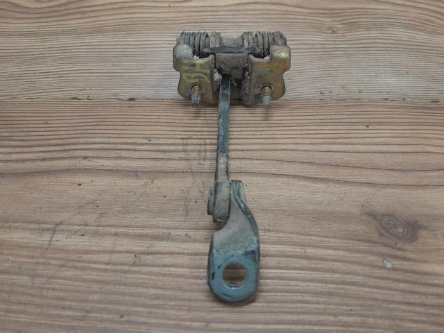 bontott RENAULT CLIO II Bal hátsó Ajtóhatároló