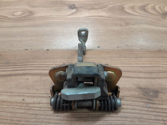 bontott RENAULT CLIO II Bal hátsó Ajtóhatároló