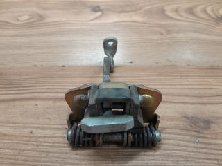 bontott RENAULT CLIO II Bal hátsó Ajtóhatároló