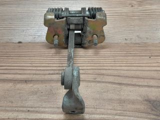 bontott RENAULT CLIO II Bal hátsó Ajtóhatároló