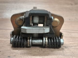 bontott RENAULT CLIO II Bal hátsó Ajtóhatároló