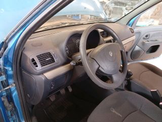 bontott RENAULT CLIO II Bal hátsó Ajtóhatároló