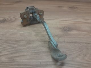 bontott RENAULT CLIO II Bal hátsó Ajtóhatároló