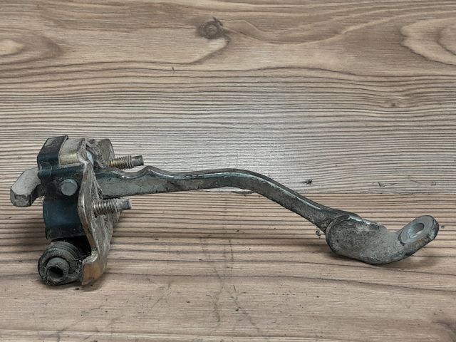 bontott RENAULT CLIO II Bal hátsó Ajtóhatároló