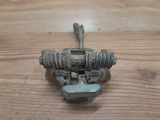 bontott RENAULT CLIO II Bal hátsó Ajtóhatároló