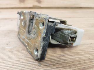 bontott RENAULT CLIO II Bal hátsó Ajtózár