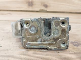 bontott RENAULT CLIO II Bal hátsó Ajtózár