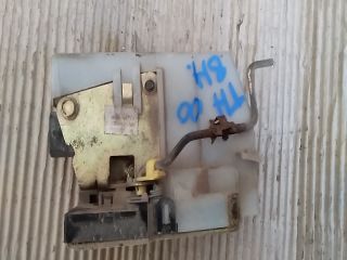 bontott RENAULT CLIO II Bal hátsó Ajtózár