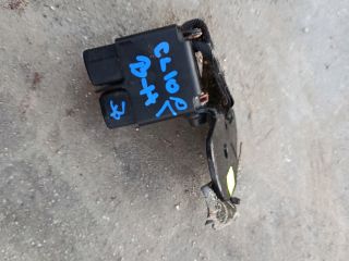 bontott RENAULT CLIO II Bal hátsó Biztonsági Öv Csat