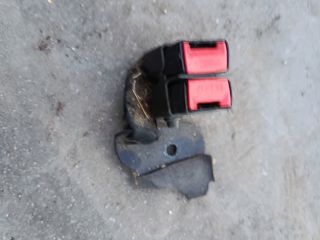 bontott RENAULT CLIO II Bal hátsó Biztonsági Öv Csat