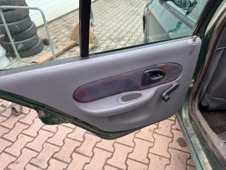 bontott RENAULT CLIO II Bal hátsó Biztonsági Öv