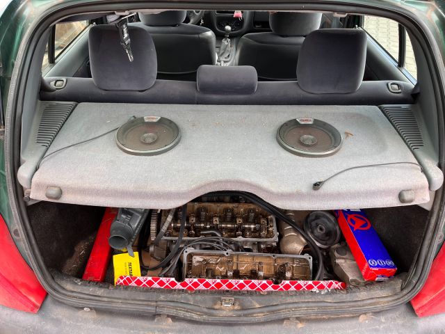 bontott RENAULT CLIO II Bal hátsó Biztonsági Öv