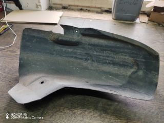 bontott RENAULT CLIO II Bal hátsó Hátsó Dobbetét (Kerékjárati, Műanyag)