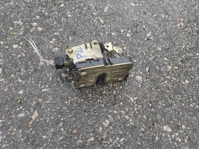 bontott RENAULT CLIO II Bal hátsó Központizár Motor